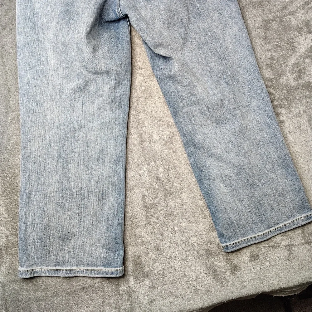 Judy Blue Jeans Womens 29 Blue Wide Leg Cropped Button Fly Medium‎ Stretch Denim - Picture 16 of 16